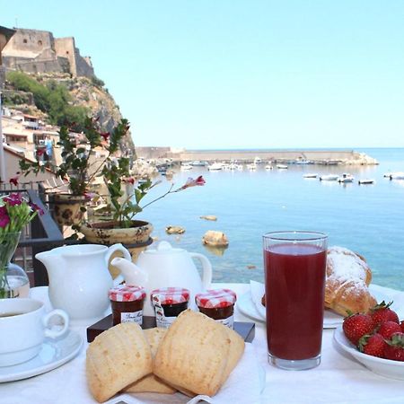 Principe Di Scilla Hotel Exterior photo